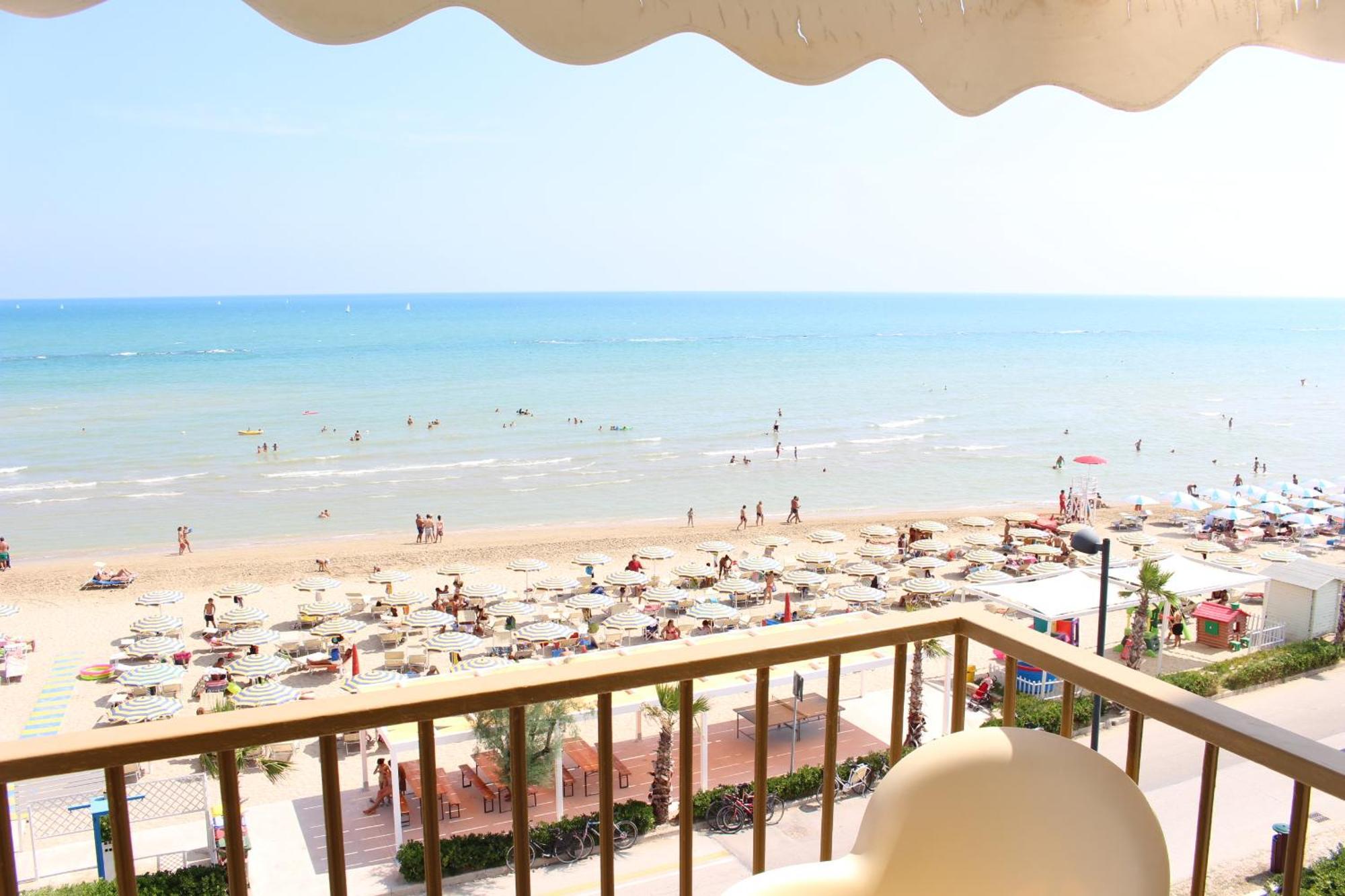 Hotel Caravel 마로타 외부 사진