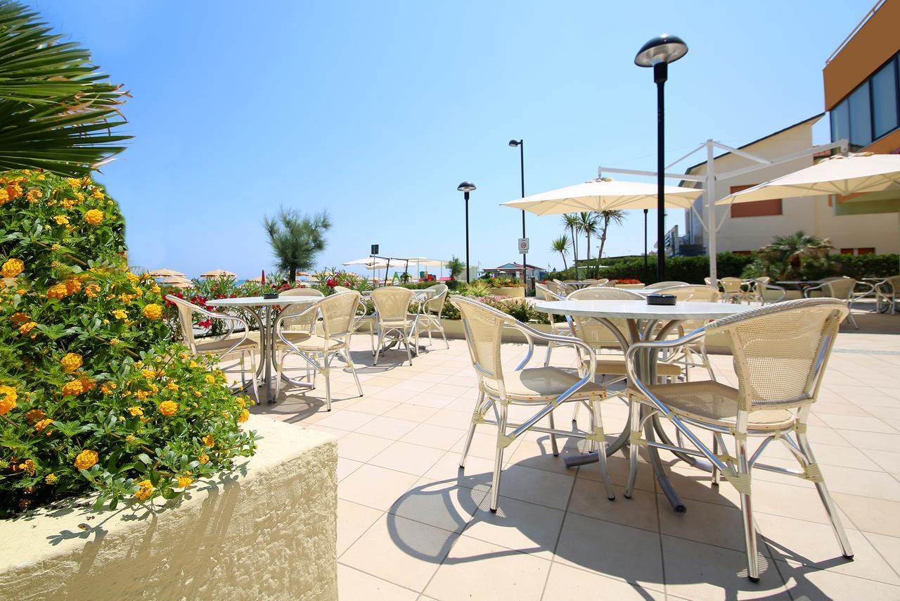 Hotel Caravel 마로타 외부 사진